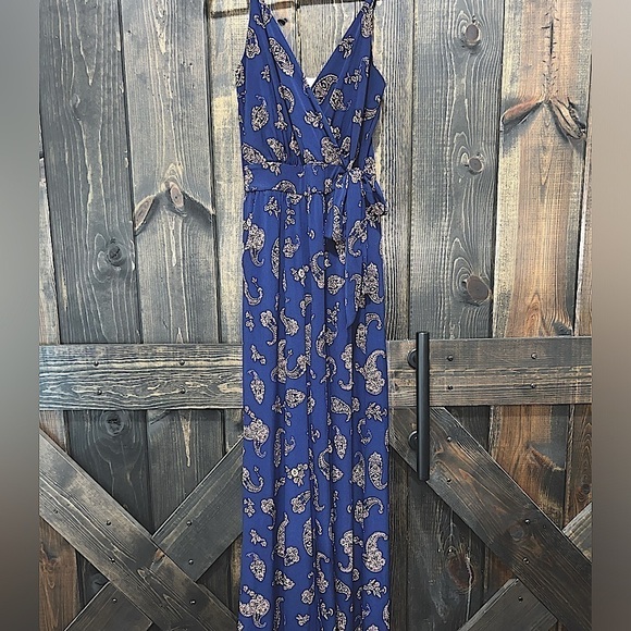 Kaileigh Jumpsuit S Stitch Fix NWT Paisley Print Wide Leg Tie Waist Pockets Blue - Picture 1 of 11